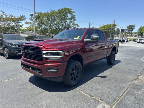 Used 2024 RAM 2500 Laramie w/ Night Edition AWD/4WD image 5