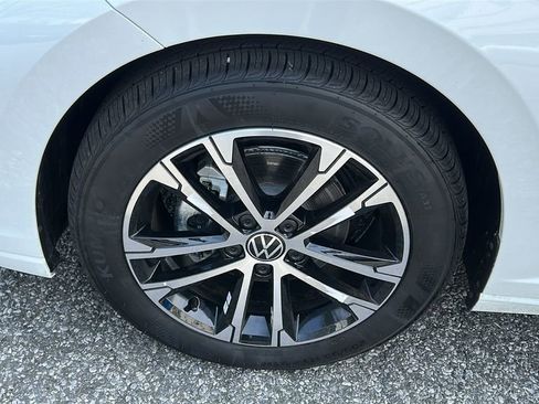 New 2025 Volkswagen Jetta Sport FWD image 8