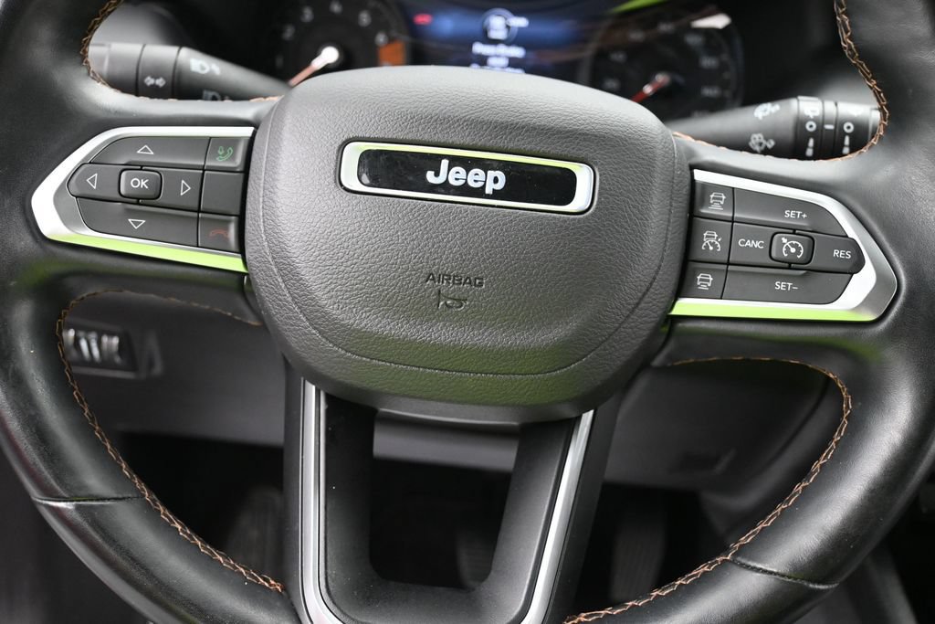 Used 2022 Jeep Compass Limited AWD/4WD image 13