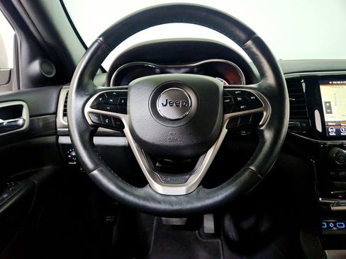 Used 2019 Jeep Grand Cherokee Altitude image 23