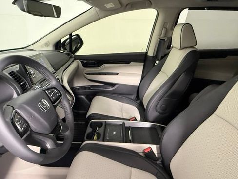 Used 2026 Honda Odyssey Elite image 27