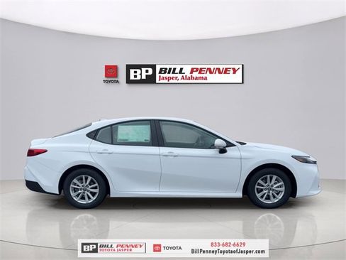 New 2026 Toyota Camry LE image 6