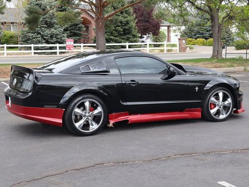 Used 2007 Ford Mustang Coupe RWD image 4