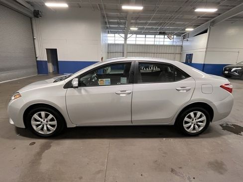 Used 2015 Toyota Corolla L image 6