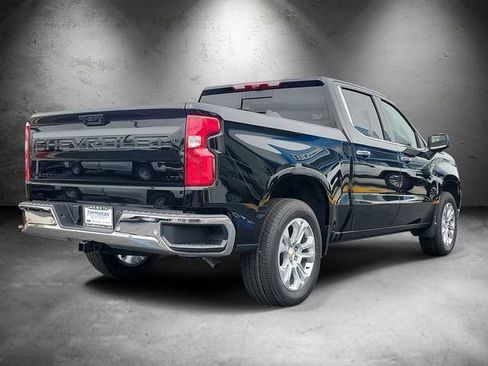 New 2026 Chevrolet Silverado 1500 LTZ w/ Technology Package RWD image 3