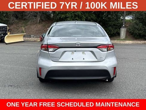 Used 2025 Toyota Corolla LE FWD image 3