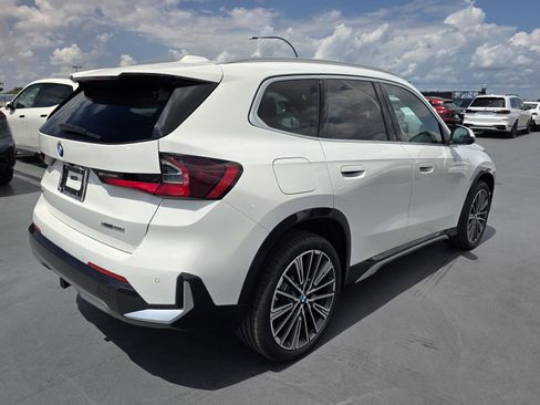 New 2026 BMW X1 xDrive28i w/ Convenience Package image 3