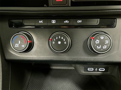 Used 2021 Volkswagen Jetta S image 16