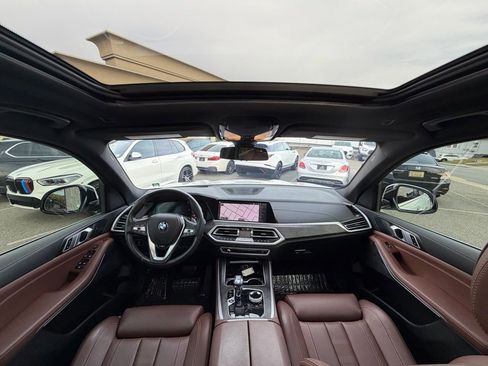 Used 2021 BMW X5 xDrive40i w/ Convenience Package image 19