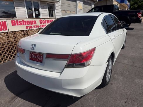 Used 2011 Honda Accord EX image 7