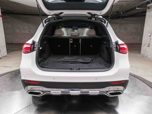 Certified 2026 Mercedes-Benz GLC 300 image 29