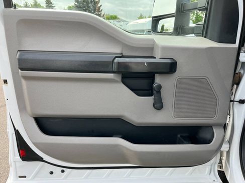 Used 2017 Ford F350 XL w/ XL Value Package AWD/4WD image 9