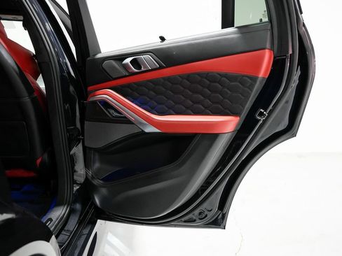 Used 2022 BMW X6 M w/ Competition Package image 35