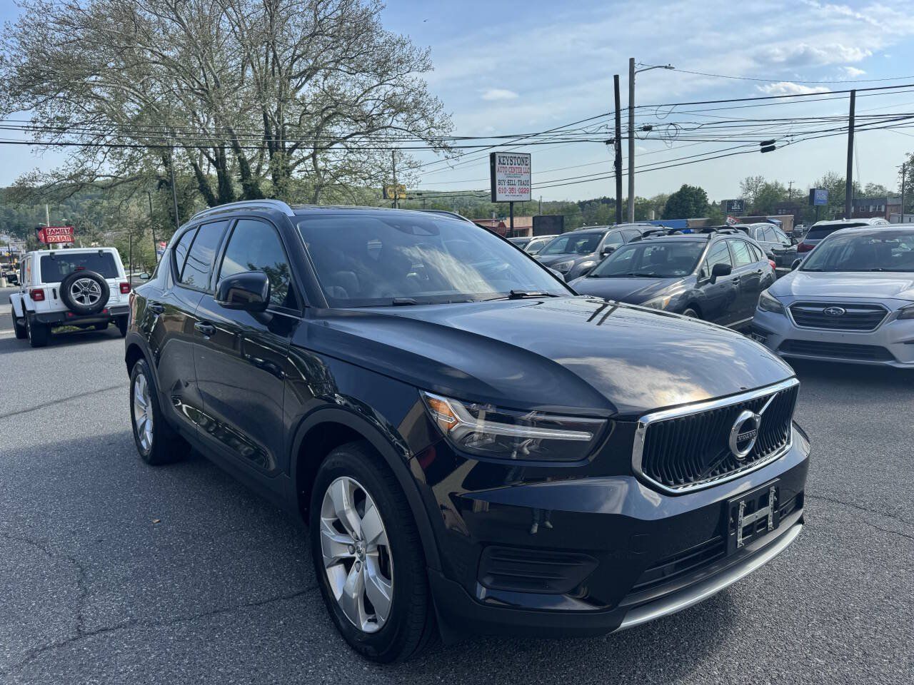 Used 2020 Volvo XC40 T5 Momentum AWD/4WD image 11