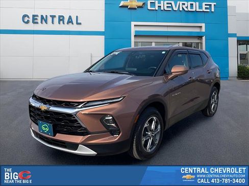 Certified 2023 Chevrolet Blazer LT image 1
