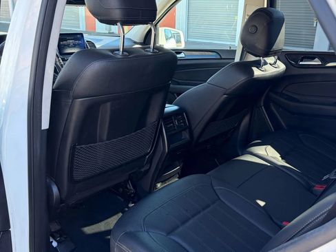 Used 2016 Mercedes-Benz GLE 350 4MATIC w/ Premium Package image 10