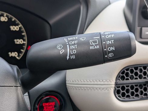 Certified 2024 Honda HR-V LX image 24