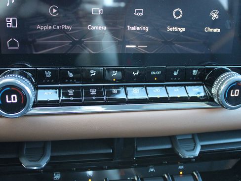 New 2026 GMC Canyon AT4 w/ AT4 Premium Package image 32