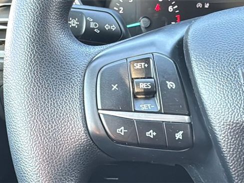 Certified 2020 Ford Escape SE image 17