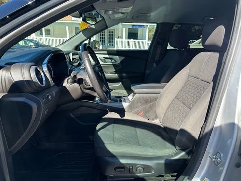 Used 2020 Chevrolet Blazer LT image 13