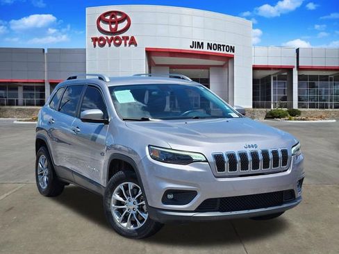 Used 2019 Jeep Cherokee Latitude Plus AWD/4WD image 1