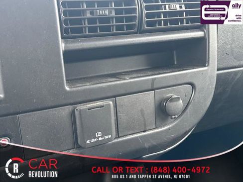 Used 2020 Chevrolet Express 3500 LS image 21