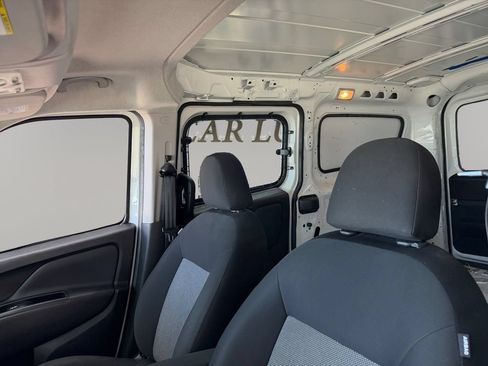 Used 2021 RAM ProMaster City Tradesman w/ Window Group 05 FWD image 9