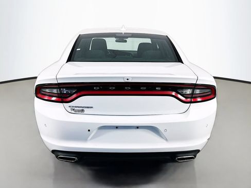 Used 2023 Dodge Charger SXT RWD image 6