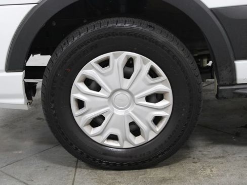 Used 2024 Ford Transit 350 XLT RWD image 19