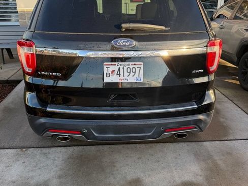 Used 2018 Ford Explorer Limited AWD/4WD image 5