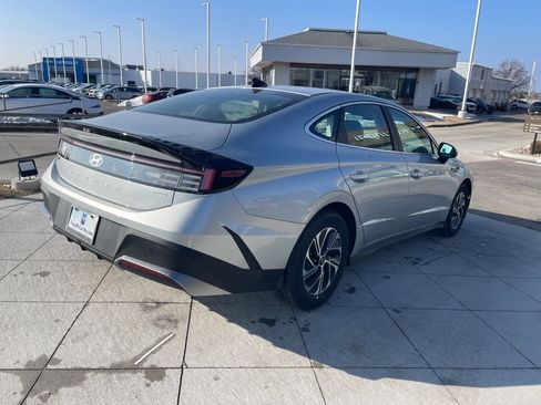 New 2026 Hyundai Sonata Blue image 5