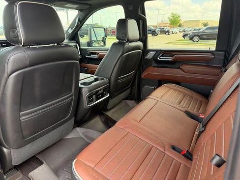 Used 2024 GMC Sierra 3500 Denali Ultimate image 22