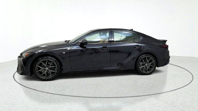 Used 2026 Lexus IS 350 F Sport w/ Accessory Package Z1 RWD image 4