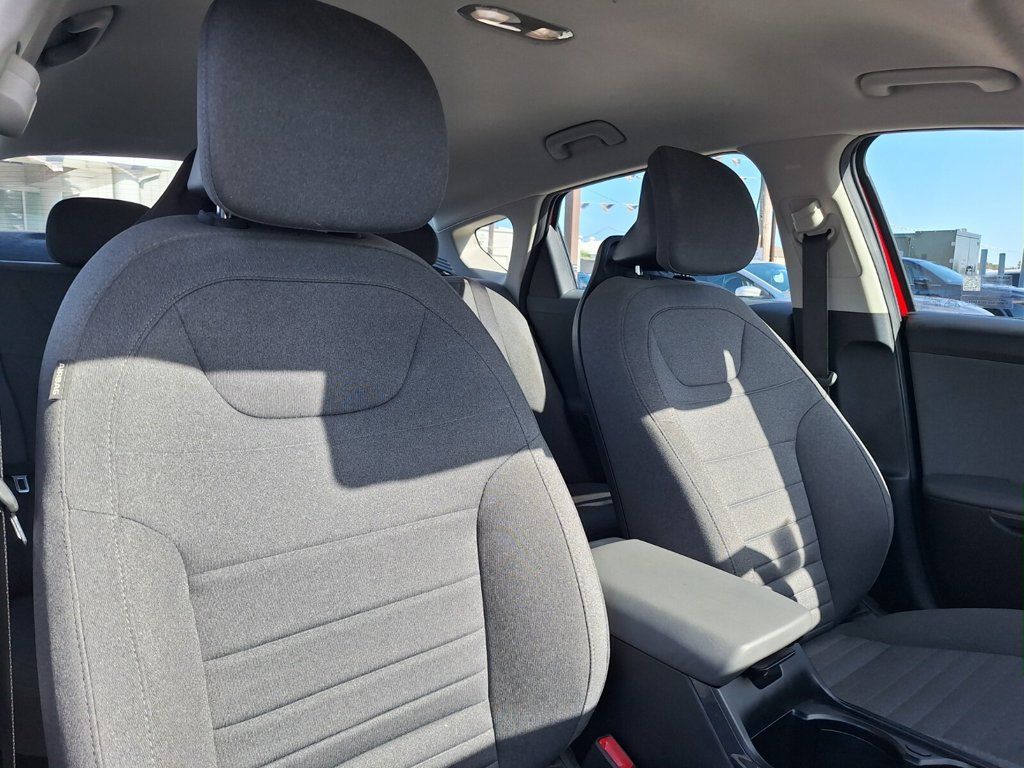Used 2025 Kia K4 EX FWD image 25