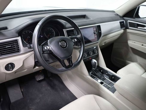 Used 2019 Volkswagen Atlas SE image 4