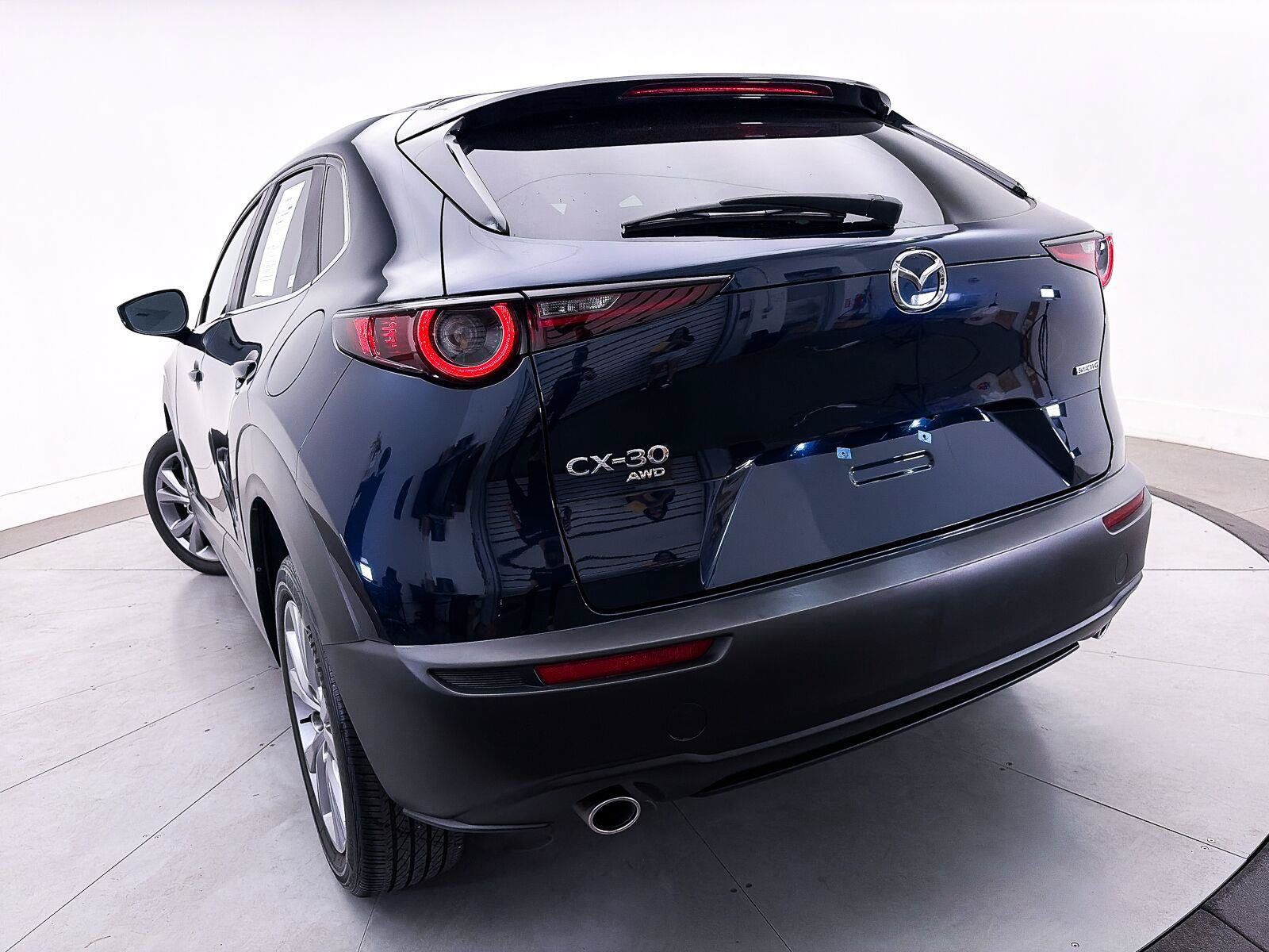 Used 2023 MAZDA CX-30 AWD 2.5 S w/ Select Package image 4