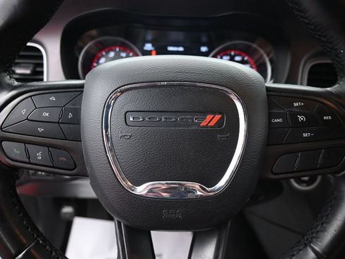 Used 2022 Dodge Charger SXT RWD image 21