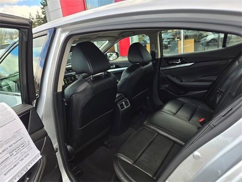 Used 2023 Nissan Maxima SV w/ Floor Mat Group image 16