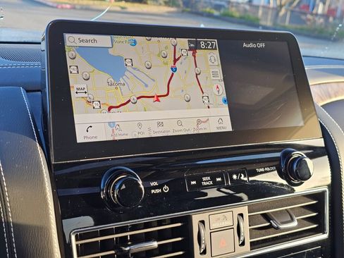 Used 2024 INFINITI QX80 Premium Select w/ Cargo Package image 36