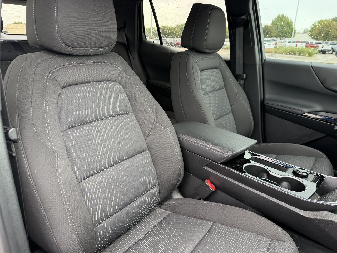 Certified 2026 Chevrolet Equinox LT FWD image 24