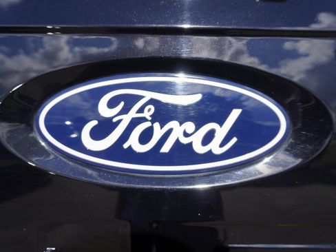 Certified 2024 Ford F150 Lariat image 33