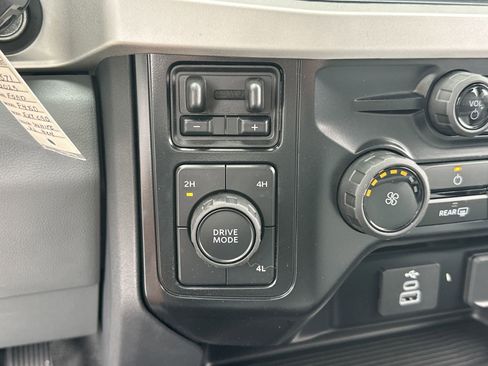 New 2025 Ford F450 XL w/ XL Chrome Package image 4