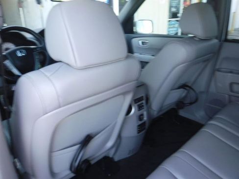 Used 2012 Honda Pilot Touring image 35