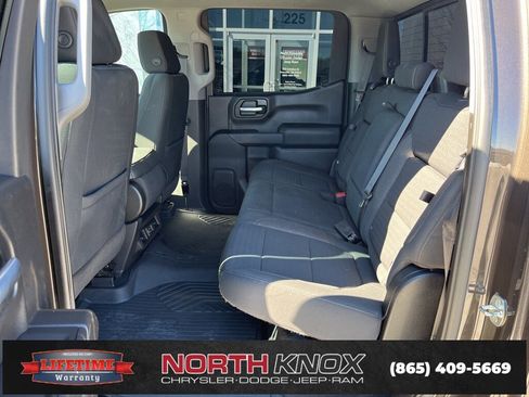 Used 2021 Chevrolet Silverado 1500 LT w/ Texas Edition Plus image 12