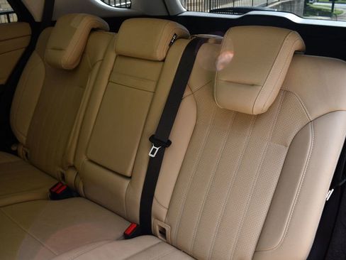 Used 2018 Mercedes-Benz GLE 350 w/ Premium 1 Package image 29