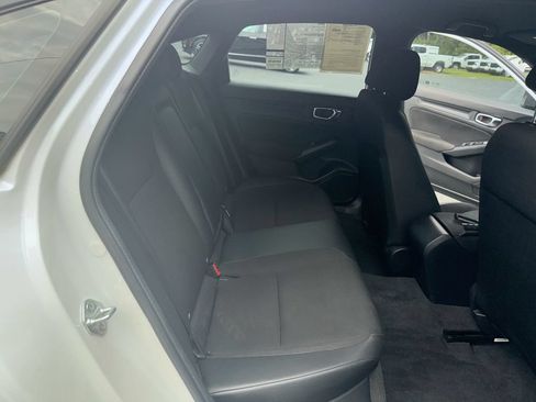 Used 2025 Honda Civic Sport image 29