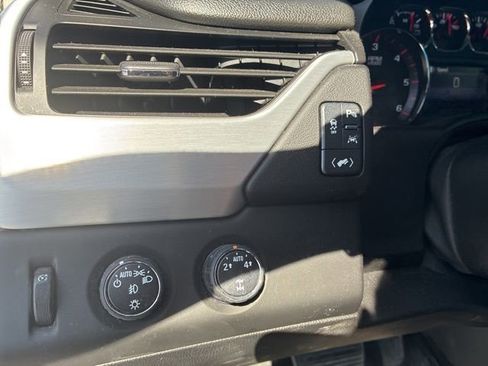 Used 2016 GMC Yukon SLT w/ Open Road Package image 15