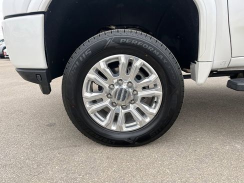 Used 2020 GMC Sierra 2500 Denali w/ Denali Ultimate Package image 32