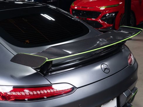 Used 2017 Mercedes-Benz AMG GT Coupe image 33