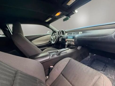 Used 2015 Chevrolet Camaro LS RWD image 10